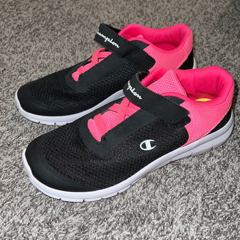Champion big kids shoe size 3 1/2